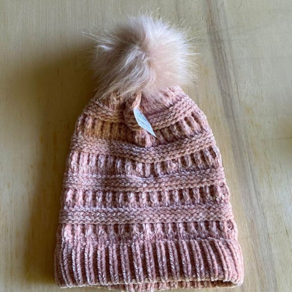 NEW Chenille Winter Hat with Puffball - Picture 3 of 3